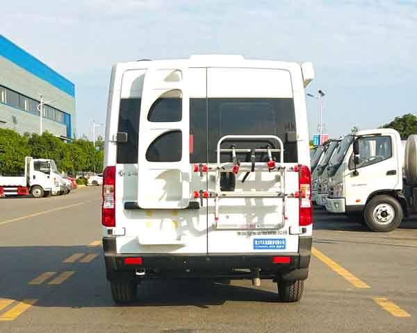程力威牌CLW5045XLJ6ZH型旅居車(chē)